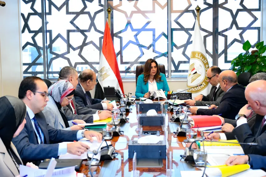 منال عوض: تعظيم موارد صندوق حماية البيئة أولوية لدعم المشروعات وتحقيق الاستدامة