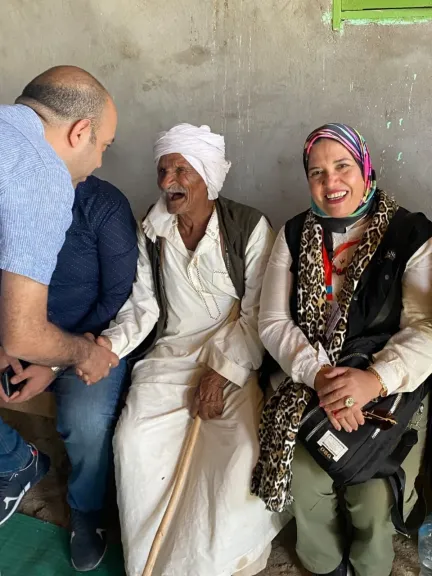 جامعة المنصورة تواصل دعمَ المناطق الحدودية خلال فعاليات اليوم الثالث لقافلة ”جسور الخير 23” بمناطق حلايب وشلاتين وأبو رماد