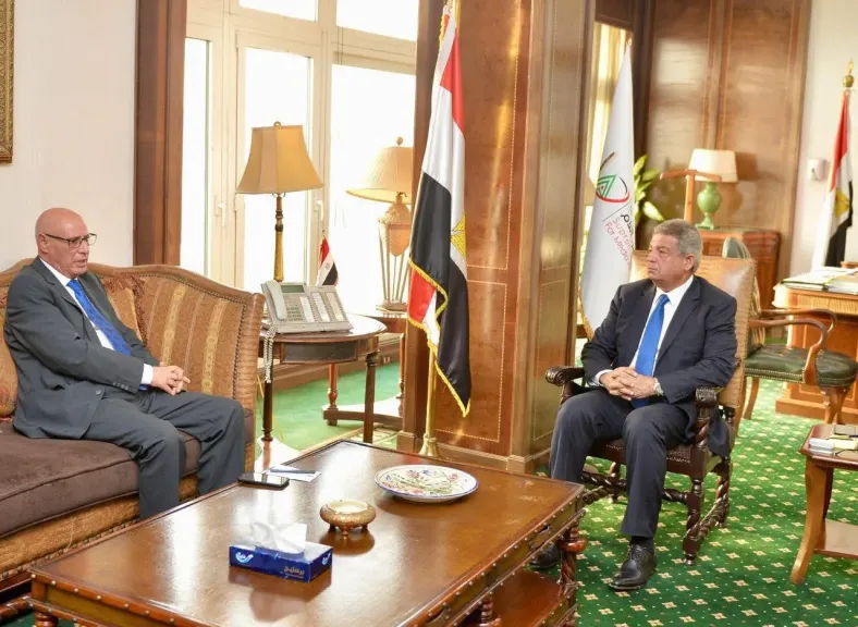 رئيس ”الأعلى للإعلام” يبحث مع الأمين المساعد لجامعة الدول العربية استعدادات انعقاد الدورة 55 لوزراء الإعلام العرب بالقاهرة