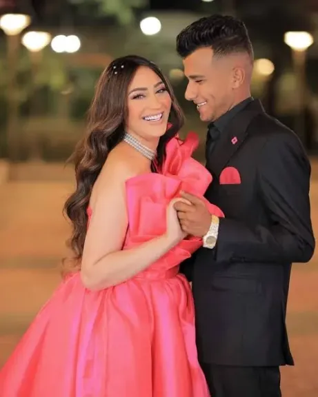 عصام صاصا وزوجته جهاد