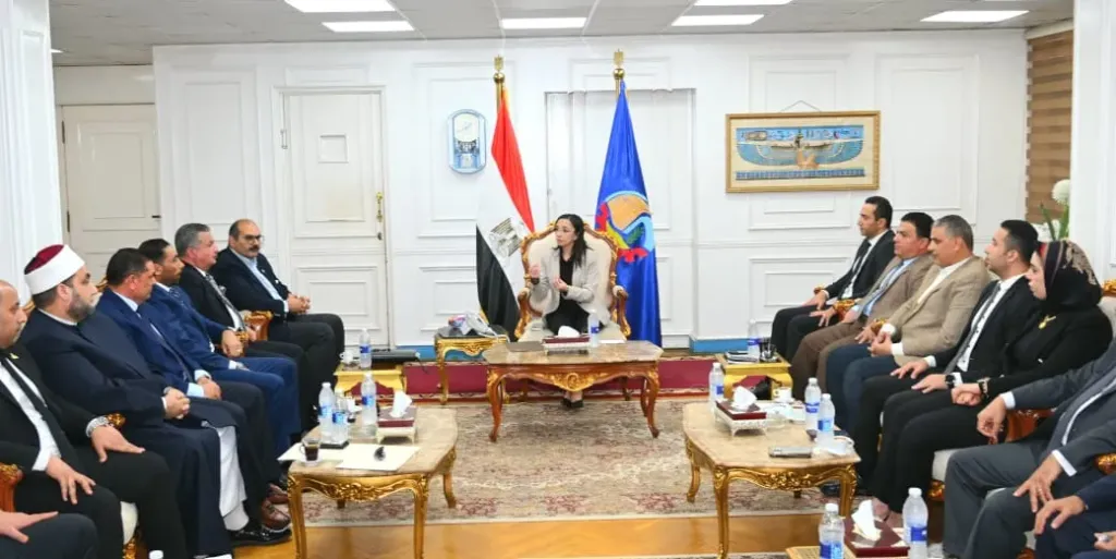 محافظ البحيرة تؤكد أهمية تعزيز التعاون مع أعضاء مجلس الشيوخ من أجل صالح المواطن