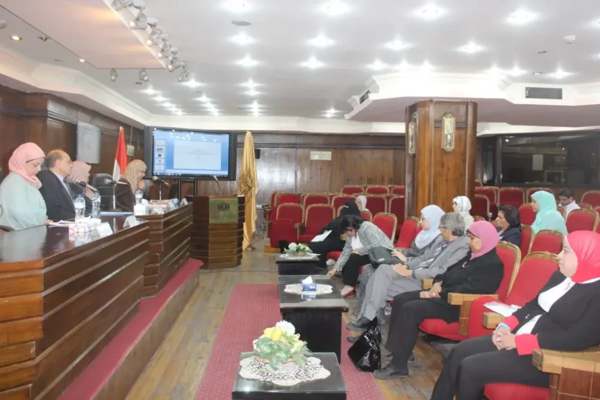 «الرواية تبني الوعي»… الجلسة الثالثة لمؤتمر أدب الطفل تناقش الترجمة والنقد والعلاج بالأدب وأثر الرقابة على إبداع اليافعين