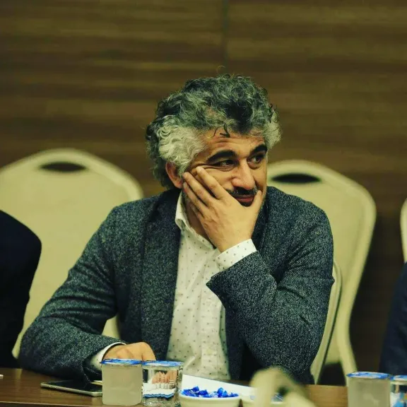 الناشط السوري غسان ياسين