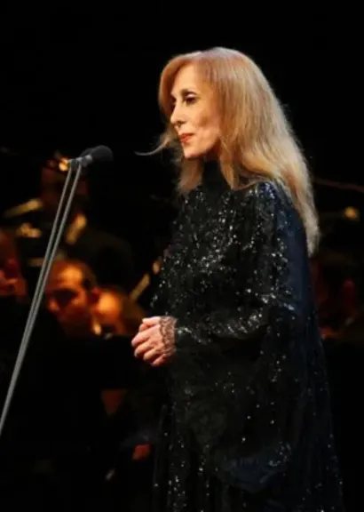 فيروز… جارة القمر تحتفل بعيد ميلادها الـ91