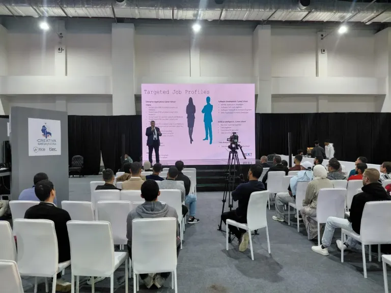 ملتقى الأفكار والمشروعات يقدم حلولاً تكنولوجية للباحثين في الصحة والتعليم والمدفوعات الرقمية والطاقة