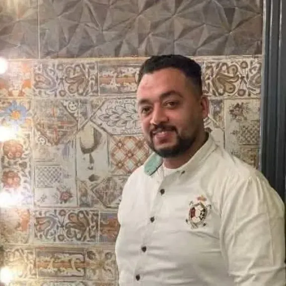 وفاة شاب بالمحلة تتحول إلى قضية غامضة.. شكوك طبية توقف إجراءات الدفن والتحقيق يبدأ