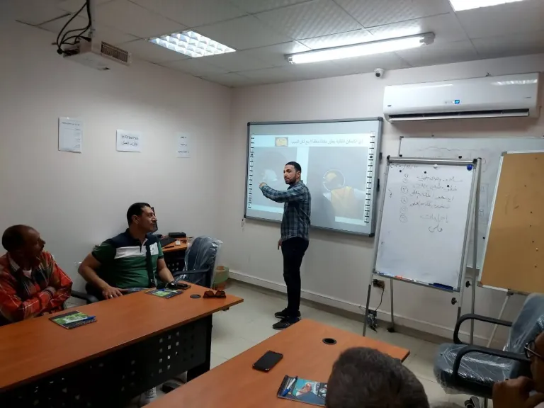 ”مياه الغربية” تطلق برنامجًا تدريبيًا لتعزيز السلامة المهنية داخل الأماكن المغلقة