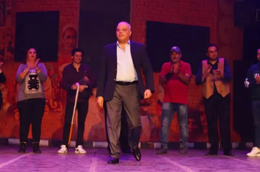 القومية للفنون الشعبية ونوستالجيا 80|90 في ليلة فنية مع جمهور مسرح البالون.. صور