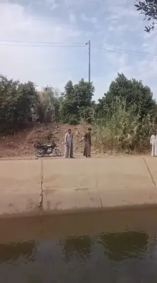 سقط خلال لعبه بالكرة.. الإنقاذ النهري يبحث عن صغير غرق داخل ترعة في قنا