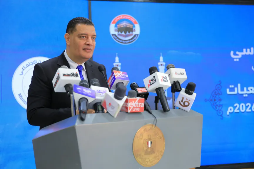 أيمن عبدالموجود: اشتراطات صحية إلزامية للحجاج.. والانتهاء من التعاقدات استعدادًا لموسم الحج