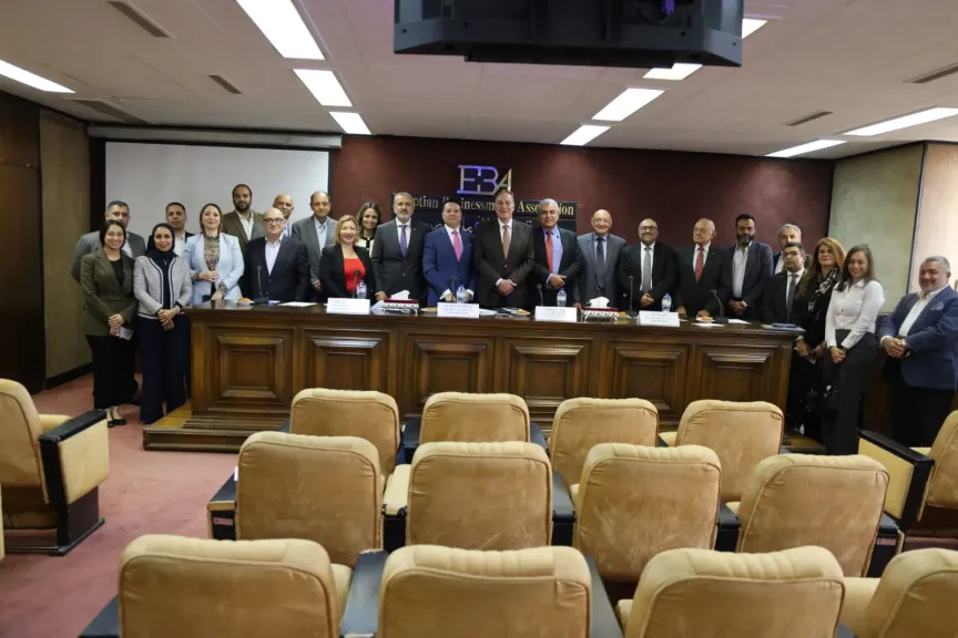 جهاز التمثيل التجاري يطرح خريطة بفرص تصدير خدمات المقاولات والاستشارات الهندسية لأفريقيا