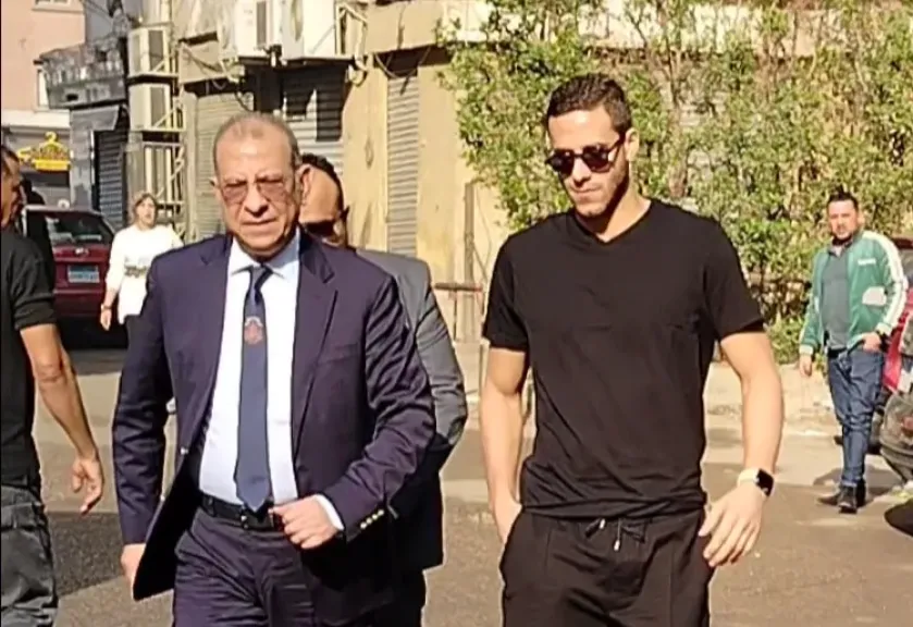 خلف القضبان.. استكمال محاكمة رمضان صبحي و3 آخرين فى واقعة تزوير معهد أبو النمرس