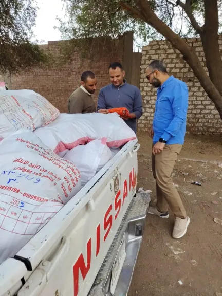 محافظ أسيوط: ضبط لحوم غير صالحة وتحرير 212 محضرًا خلال حملات رقابية مكثفة على الأسواق والمخابز