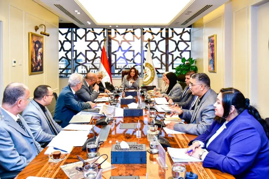 منال عوض: نحرص على دعم المشروعات الاستثمارية التي تحافظ على مواردنا الطبيعية وتدفع عجلة التنمية في مصر