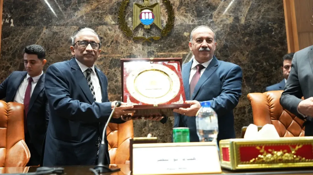 هشام أبوالنصر: توقيع بروتوكول لدعم وبناء الكوادر البشرية وتعزيز البحث العلمي وتقديم الاستشارات الاقتصادية