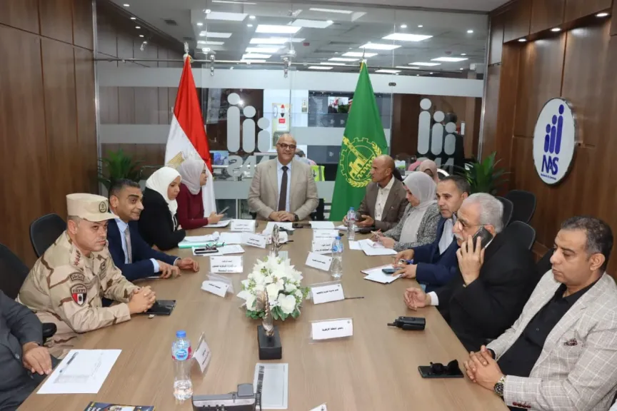 محافظ القليوبية يتابع سير الانتخابات من غرفة العمليات