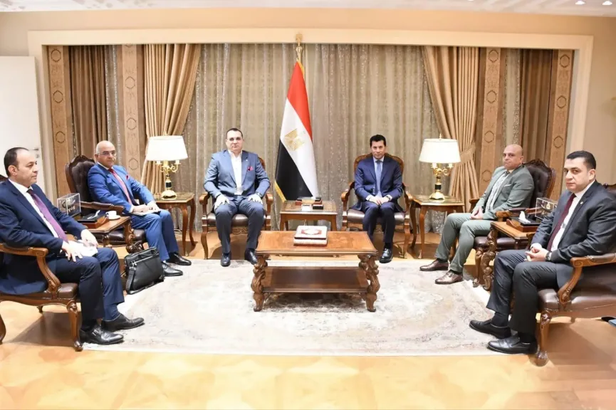 وزير الشباب والرياضة يجتمع مع شركة سبيشال جروب لبحث تطوير منظومة الطب الرياضي