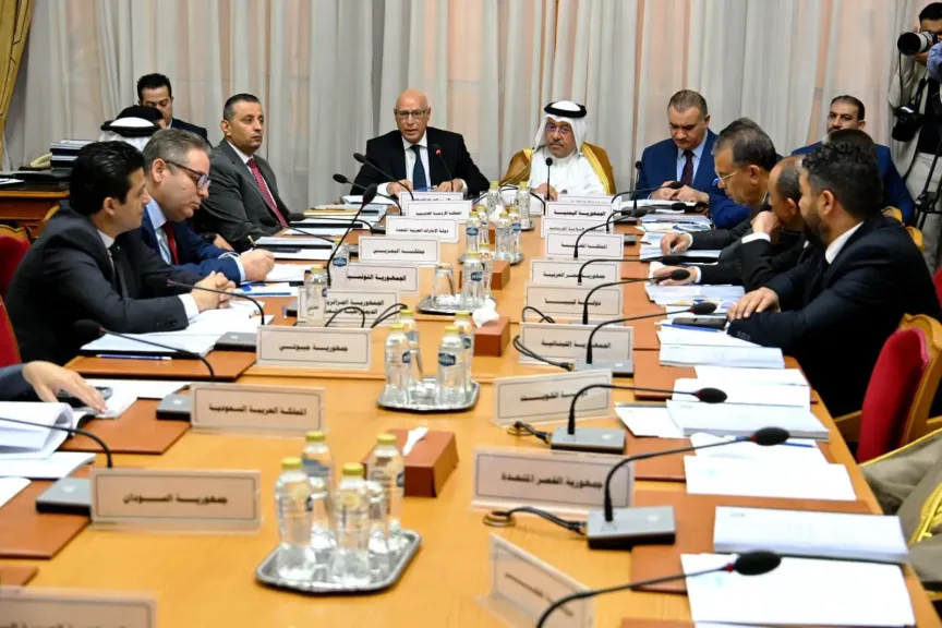 السفير خطابي يؤكد أهمية تضافر الجهود لتعزيز العمل الإعلامي العربي ومواكبة التحول الرقمي