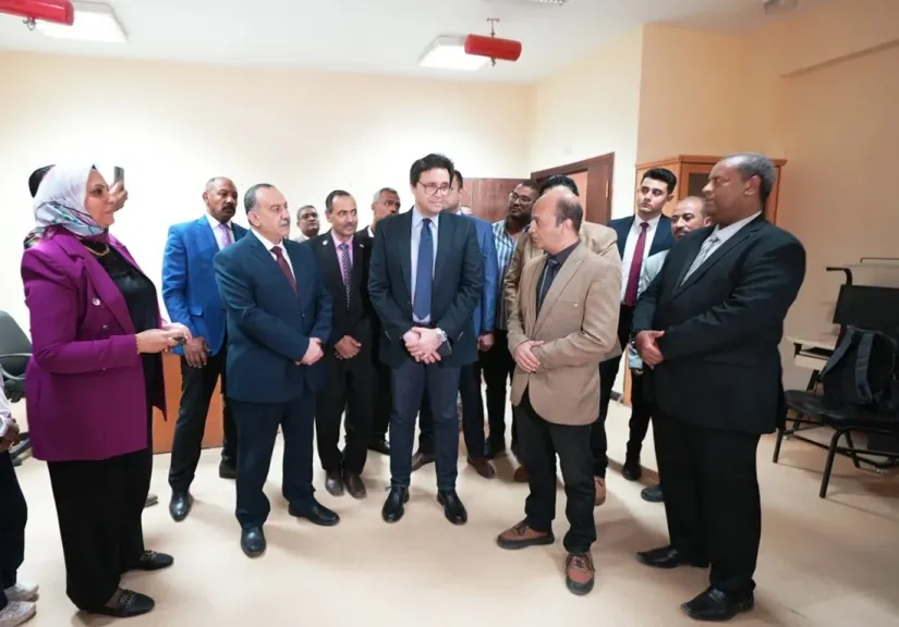 يخدم 22 قرية ..محافظ أسيوط ووزير الثقافة يزوران قصر ثقافة الزعيم جمال عبد الناصر بقرية بني مر