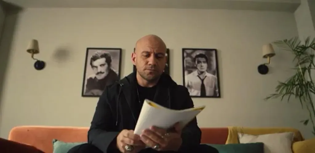 أحمد مكي يختتم ”كارثة طبيعية” بلمسة كوميدية ونهاية مفتوحة