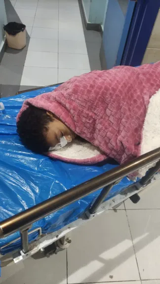 أصيب داخل مدرسة.. تلميذ قنا يُجري عملية جراحية دقيقة في عينه داخل مستشفى الجامعة بسوهاج