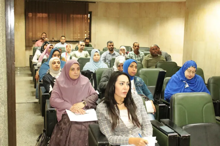 ”جودة الممارسة الطبية” دورة تدريبية يعقدها مركز ضمان الجودة والتأهيل للاعتماد بجامعة أسيوط