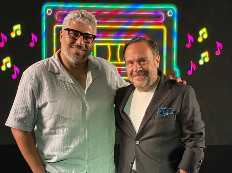 عادل حقي:  ”بابا” أغنية صنعت بمواصفات عالمية .. والهضبة طلب مني المزمار والربابة