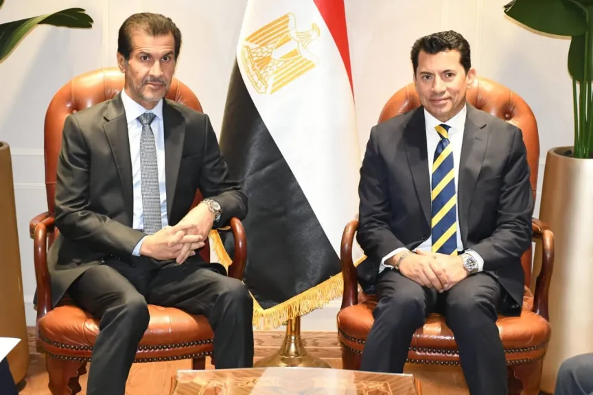 الشباب والرياضة يستقبل سفير دولة قطر لبحث التعاون المشترك
