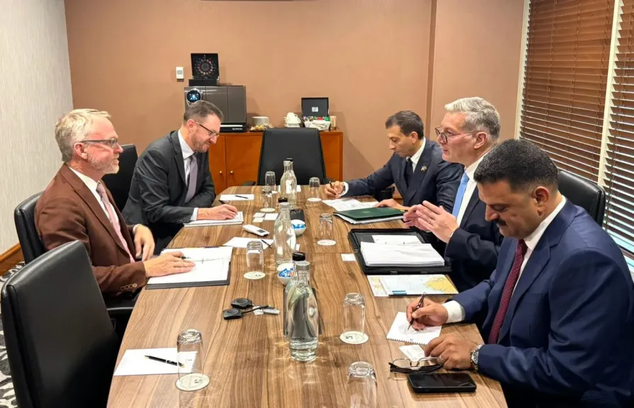 وزير البترول يبحث مع إدارة مناجم غرب أستراليا تعزيز التعاون ونقل الخبرات التعدينية إلى مصر