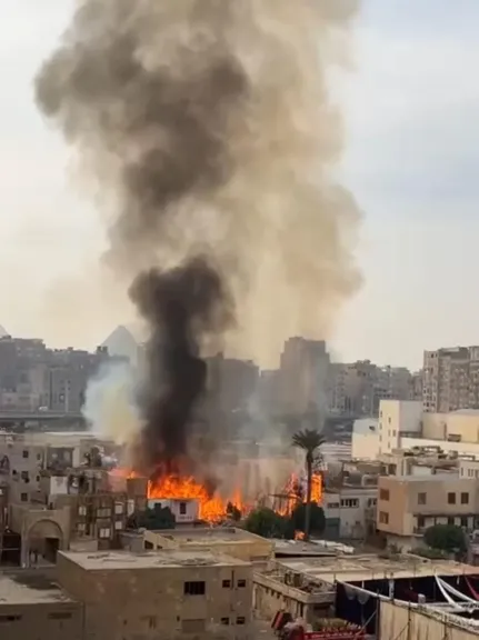 حريق هائل يلتهم ماكيت تصوير داخل لوكيشن ستوديو مصر بالمريوطية.. وشاهد عيان: المكان كله خشب والنار أكلت كل حاجة