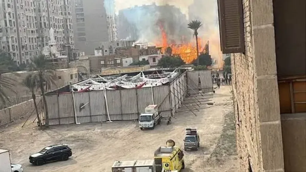 نشوب حريق بديكورات أحد المسلسلات بستوديو مصر.. والدفع بسيارات الأطفاء لمحاصرة النيران