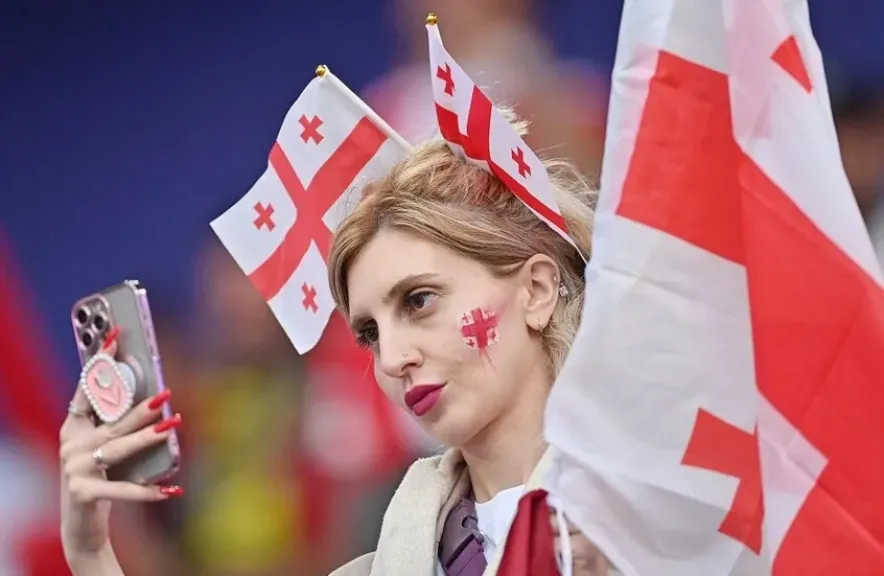 رئيس برلمان جورجيا: يصعب علينا التواصل مع الاتحاد الأوروبي دون احترام مصالح بلادنا