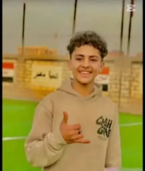 دماء على الأسفلت.. حادث مروع بين نقل وموتوسيكل ينهى حياة شاب ويصيب آخرين بكفر شكر