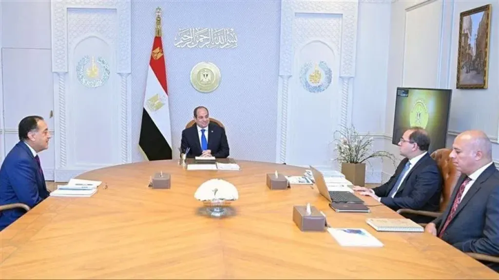 الرئيس السيسي يوجّه بإطلاق الحزمة الثانية من التسهيلات الضريبية خلال اجتماع مع رئيس الوزراء ووزير المالية
