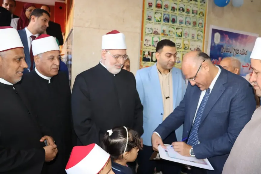 يوم تاريخي للتعليم الأزهري بالقليوبية.. المحافظ يعتمد معهد طوخ ويرفع عدد المعاهد المعتمدة لـ 62