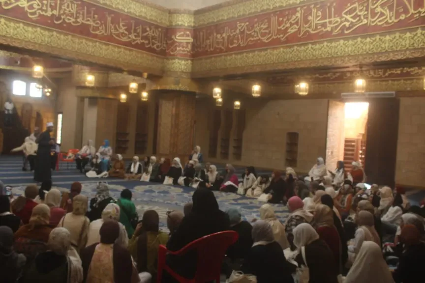 مسجد الصحابة وكنيسة السمائيين في ثاني جولات الملتقى الثقافي الـ22