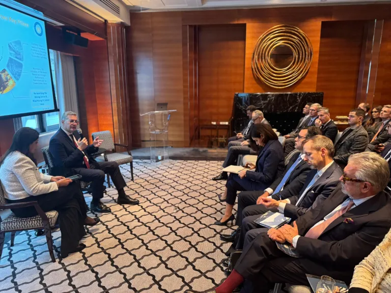 وزير البترول يقود بعثة مصرية إلى لندن للترويج لحوافز الاستثمار في قطاع التعدين