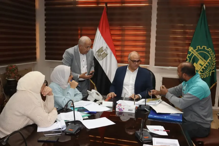 في لقاء جماهيري مؤثر.. تدخلات عاجلة من محافظ القليوبية لإنقاذ أسر بسيطة ورفع المعاناة عن المواطنين