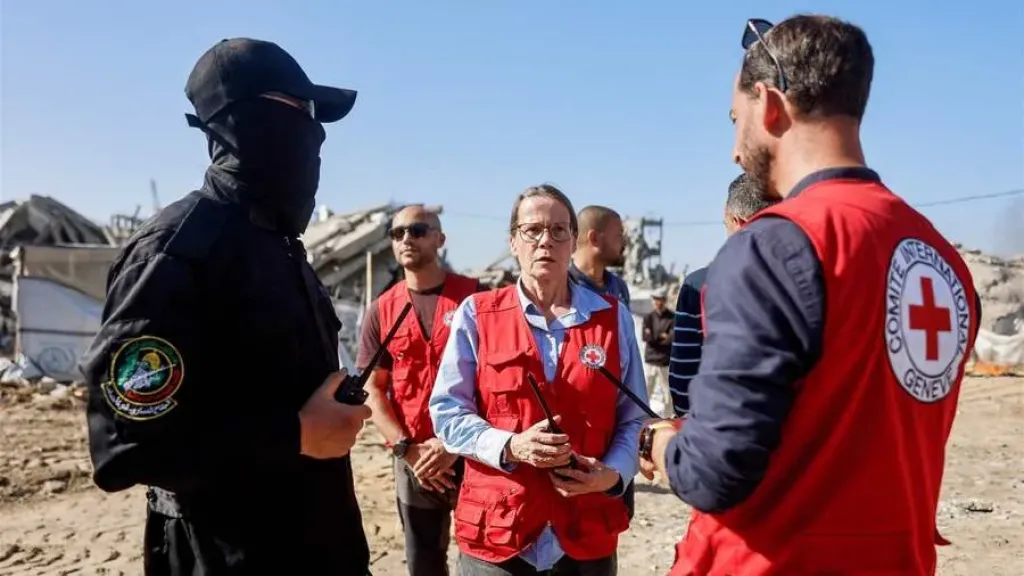 إسرائيل: تعلن تسلم بقايا جثمان رهينة كان محتجزاً في غزة عن طريق الصليب الأحمر