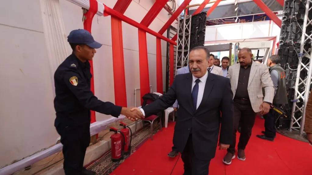 محافظ أسيوط يتفقد لجان الانتخابات الدائرة الثالثة ويؤكد المشاركة واجب وطني