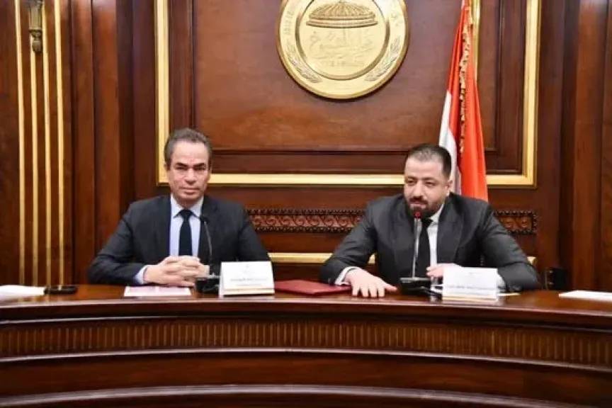 ”ثقافة الشيوخ” يسلط الضوء على مشكلات موظفي الوطنية للإعلام