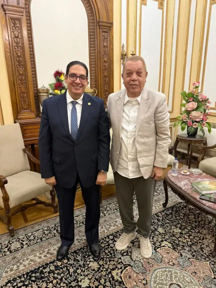 شرشر يلتقى الدكتور محمد سامي عبد الصادق رئيس جامعة القاهرة.. ويقترح اتفاقيات عمل تعاون مع الجامعات الإفريقية