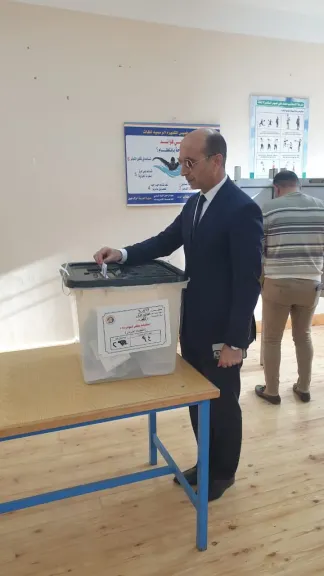 رئيس جامعة دمنهور يدلي بصوته بانتخابات النواب: المشاركة استحقاق دستوري وواجب وطني