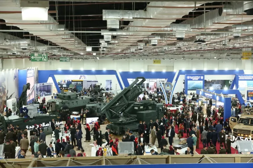 معرض إيديكس 2025 يواصل استمرار فعالياته وسط إشادة دولية عسكرية وبحضور جماهيرى مكثف