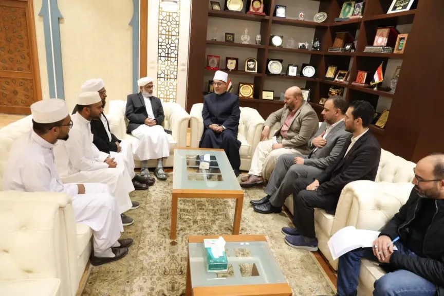 مفتي الجمهورية يستقبل وفدًا من جمعية العلماء الهندية لبحث تعزيز التعاون المشترك