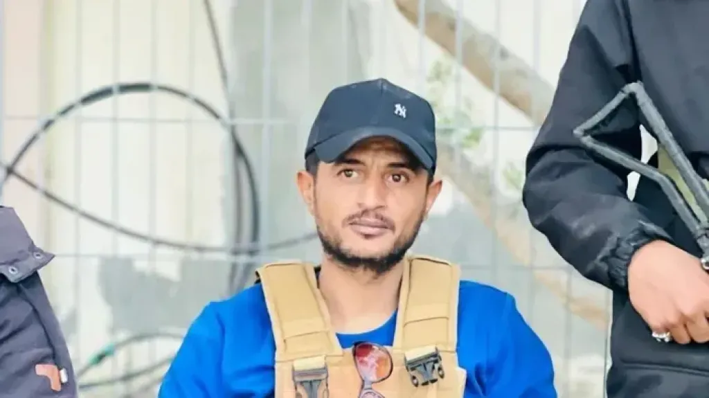 من هو زعيم ميليشيا تدعى «القوات الشعبية» ياسر أبو شباب؟