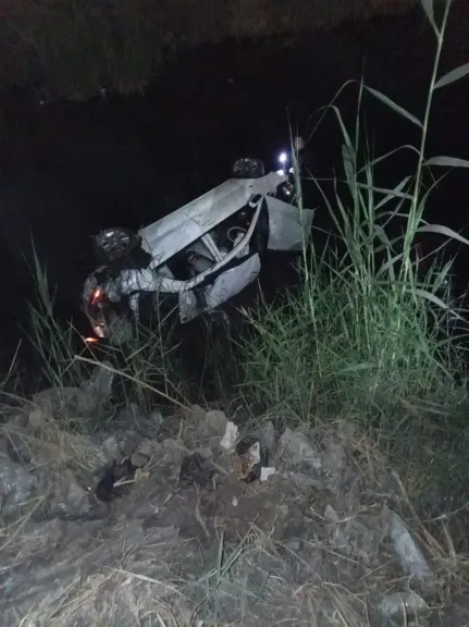 5 مصابين.. ننشر الأسماء والحالة الصحية لمصابي حادث انقلاب سيارة ملاكي بترعة بأسيوط