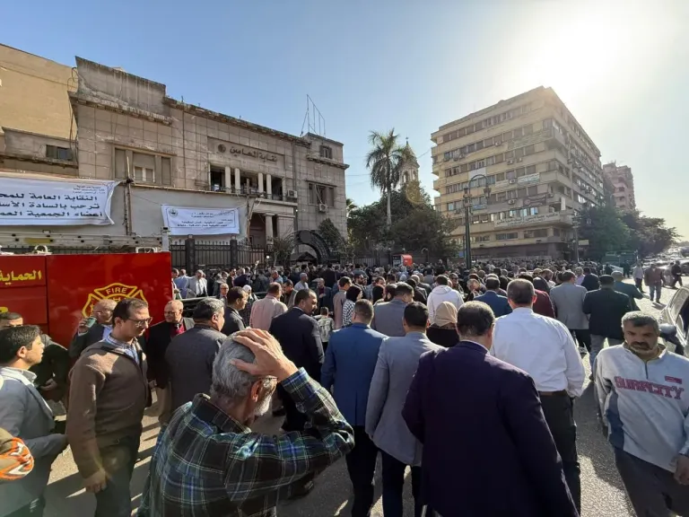 استمرار توافد المحامين من مختلف المحافظات للمشاركة في الجمعية العمومية للنقابة