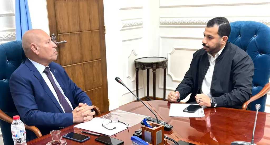 محافظ القاهرة يفوز بجائزة التميز الحكومي العربي ويؤكد لـ«النهار»: ما حققته ثمرة جهود زملائي وفريق العمل