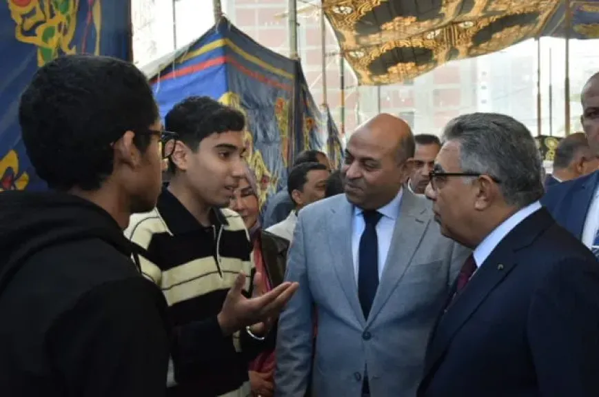 في عرس تربوي ..محافظ الدقهلية يفتتح معرض العلوم والهندسة المحلي ” أيسف ”بمدرسة الشهيد احمد موافي للغات بطلخا